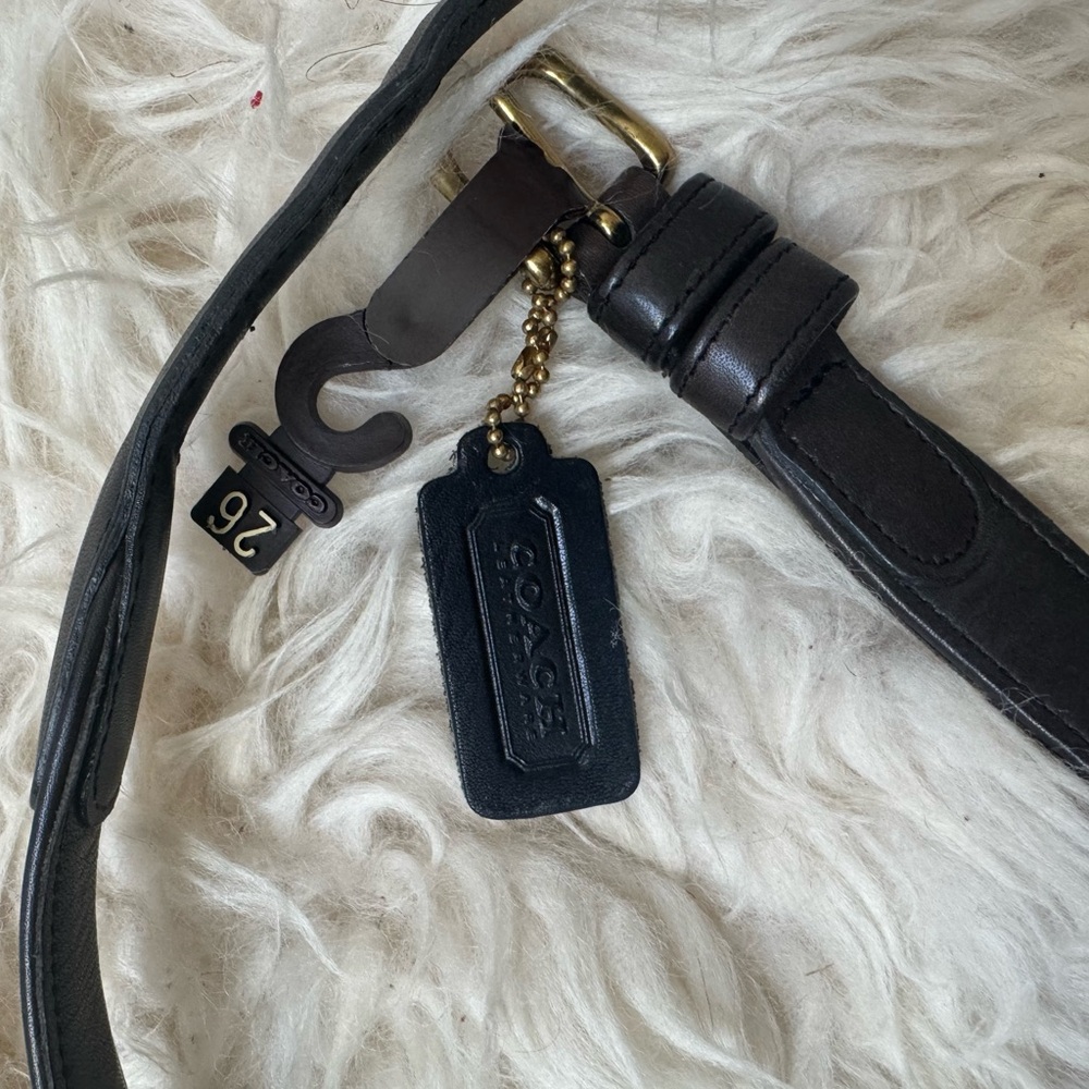 Vintage Coach Belt Women’s Size 26 black Brass Hardware With Hang Tag